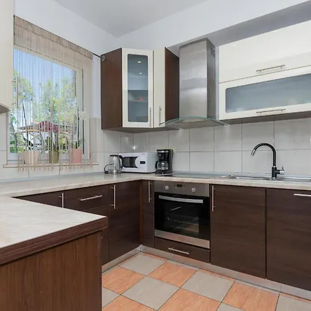 In Vinjani Gornji With Kitchen